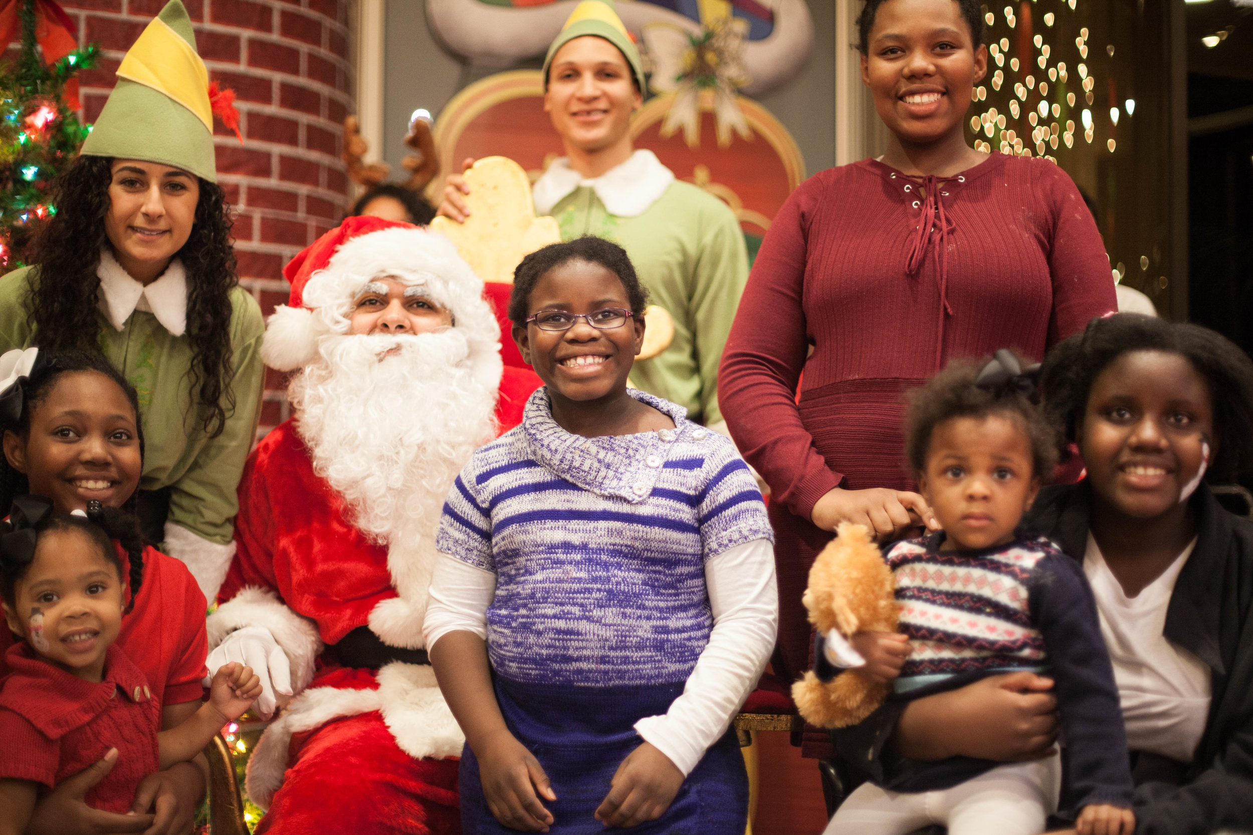 hope-holiday-party-2016_31567448546_o.jpg