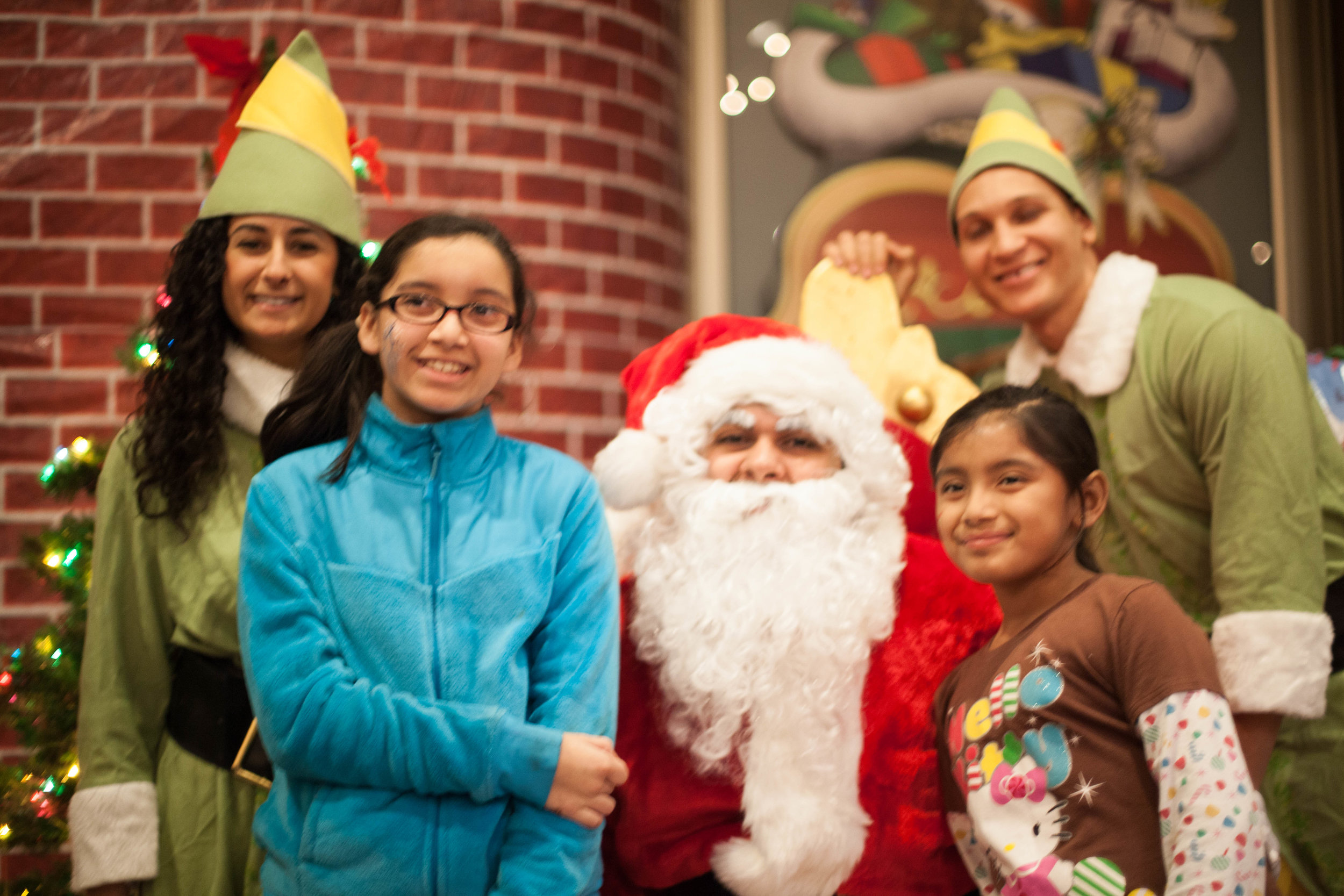 hope-holiday-party-2016_30794935973_o.jpg