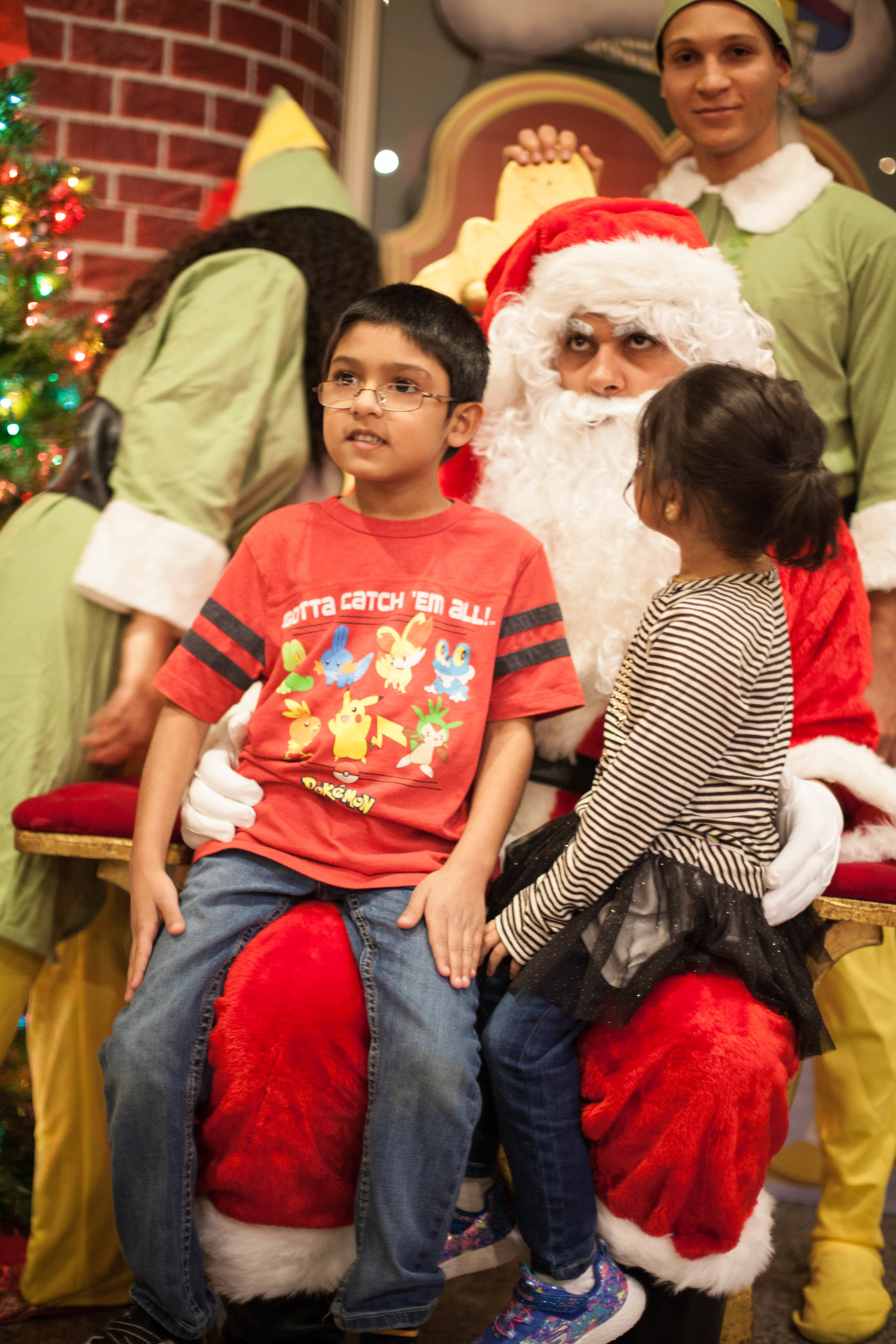 hope-holiday-party-2016_30763285374_o.jpg